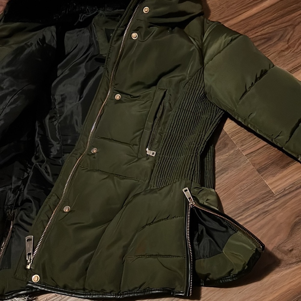 Zara Puffer Jacket - Picture 3 of 5